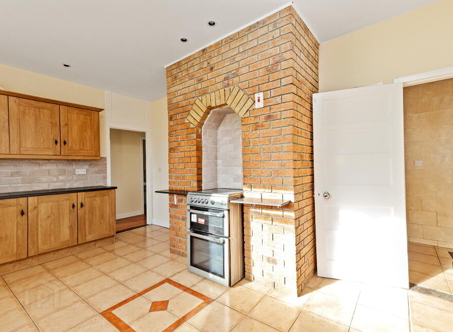 6 Rutland Terrace, Palatine, R93C4E9