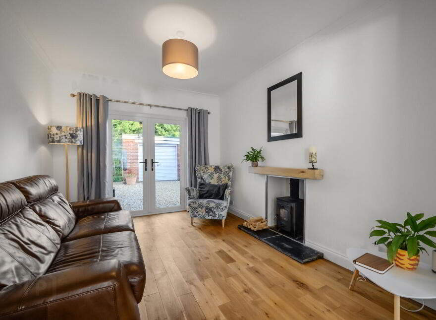 122 Sicily Park, Upper Lisburn Road, Belfast, BT10 0AP