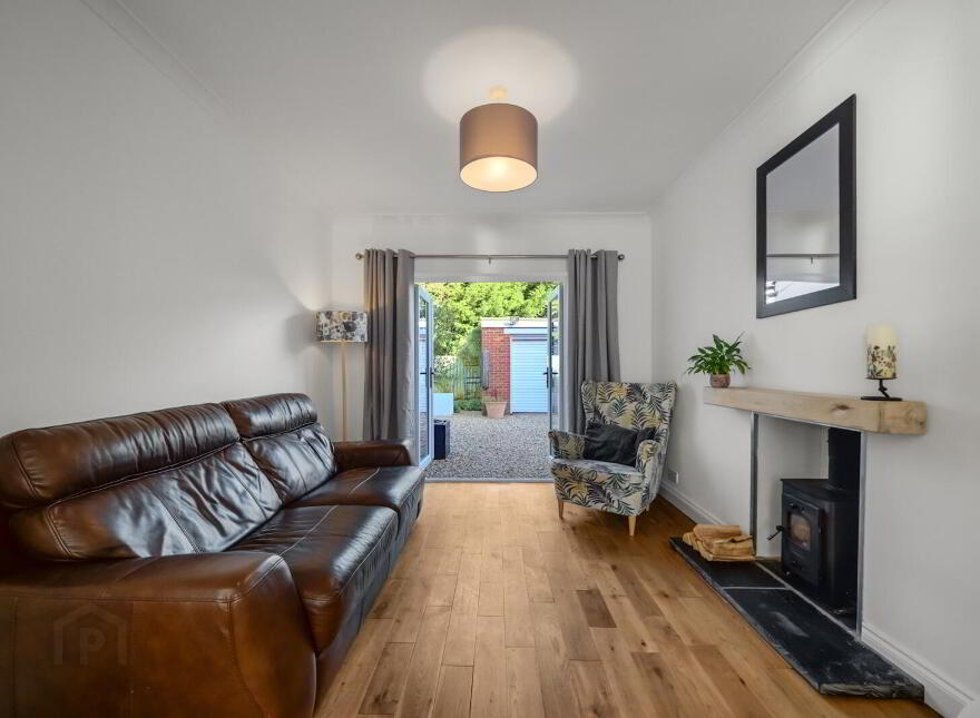 122 Sicily Park, Upper Lisburn Road, Belfast, BT10 0AP