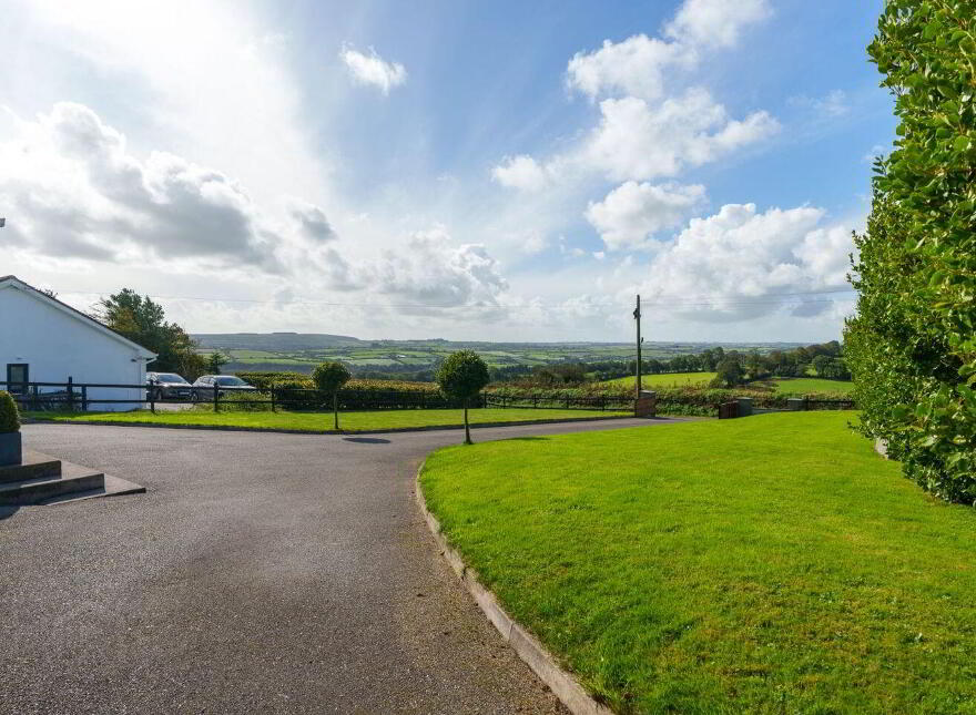 Gougane Lodge, Killanully, Ballygarvan, T12YAE7