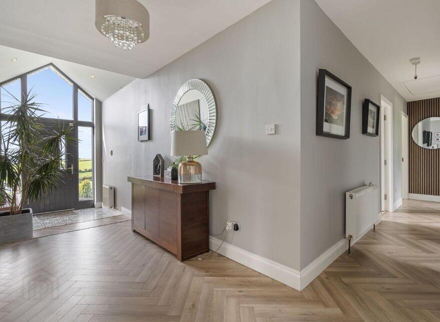 Gougane Lodge, Killanully, Ballygarvan, T12YAE7