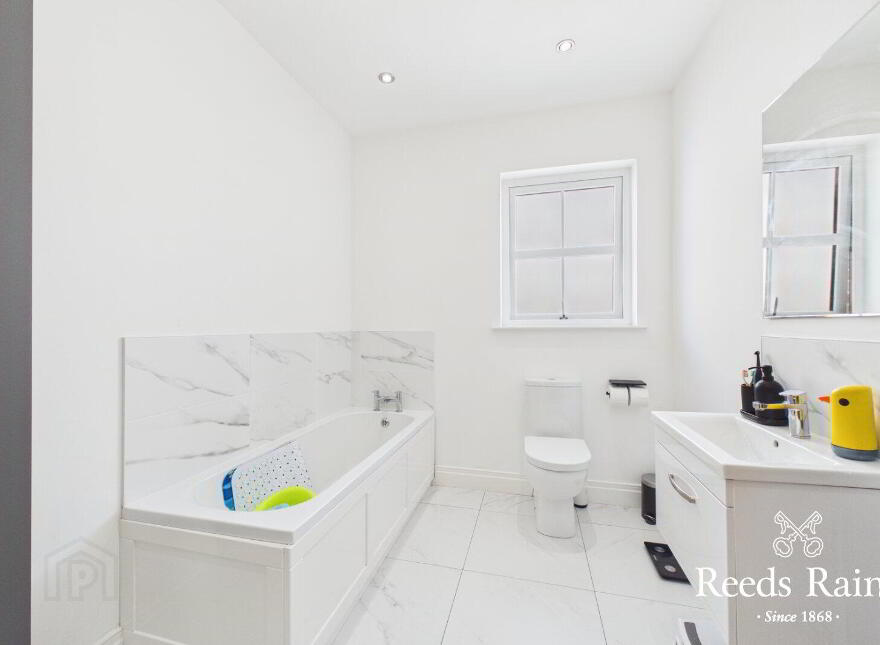 22 Castlegowan Road, Belfast, BT5 7WP