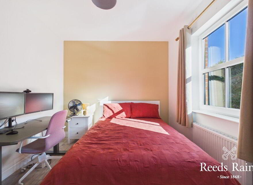 22 Castlegowan Road, Belfast, BT5 7WP