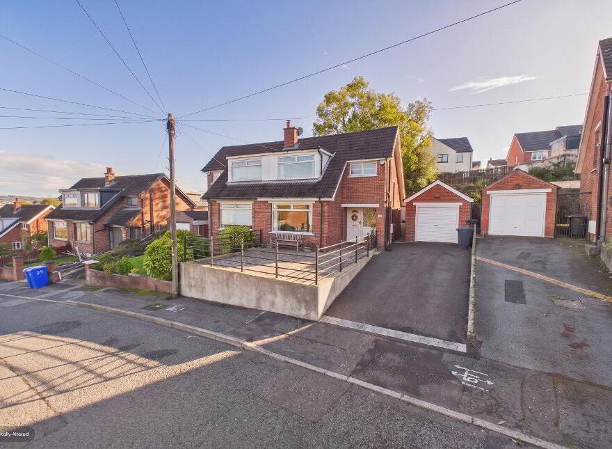 37 Glenview Avenue, Belfast, BT5 7LZ