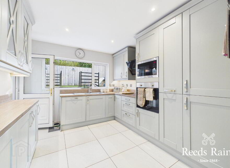 37 Glenview Avenue, Belfast, BT5 7LZ