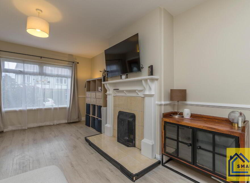 16 Tudor Dale, Belfast, BT4 1SQ