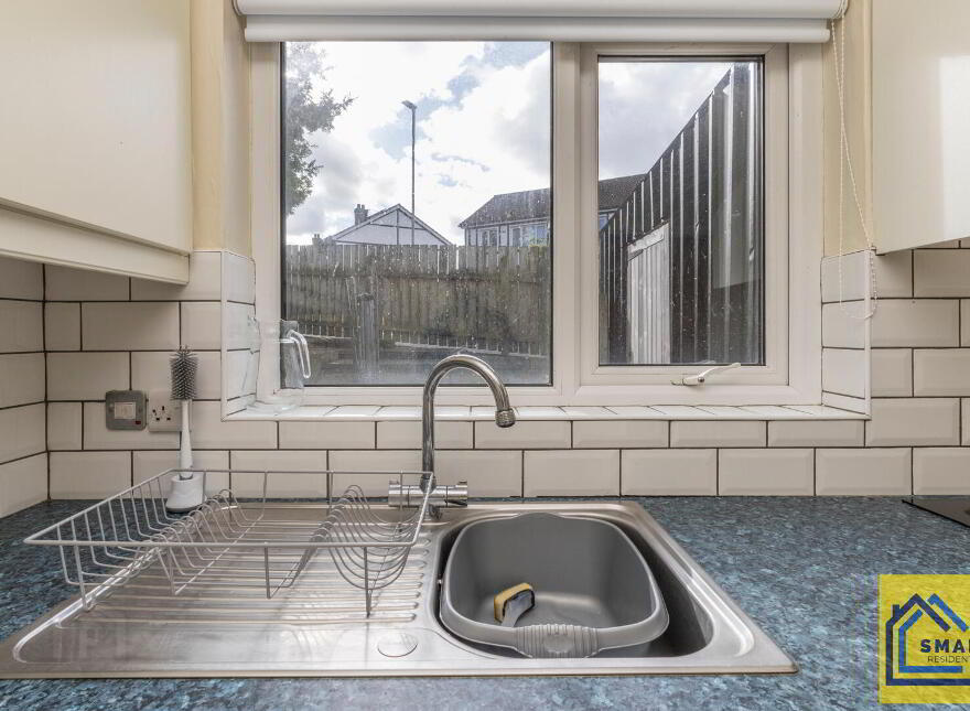 16 Tudor Dale, Belfast, BT4 1SQ