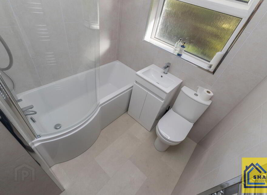 16 Tudor Dale, Belfast, BT4 1SQ