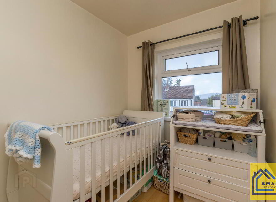 16 Tudor Dale, Belfast, BT4 1SQ