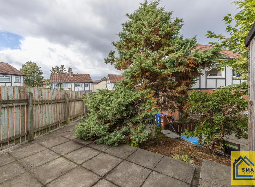 16 Tudor Dale, Belfast, BT4 1SQ