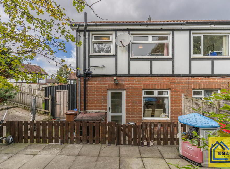 16 Tudor Dale, Belfast, BT4 1SQ