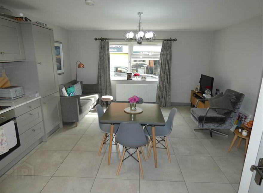 5 Hillview Avenue, Ballyhackamore, Belfast, BT5 6JR