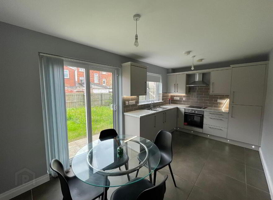 60 Kitchener Street, Belfast, BT12 6LF