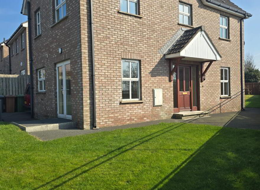 6 Broomhill Grove, Magheralin, BT67 0XD