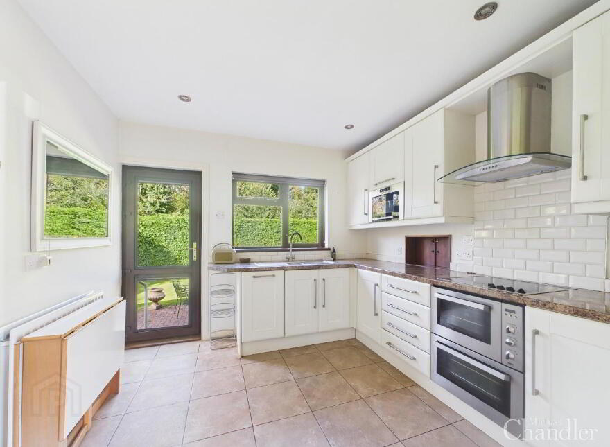 22 Brerton Crescent, Belfast, BT8 6QD