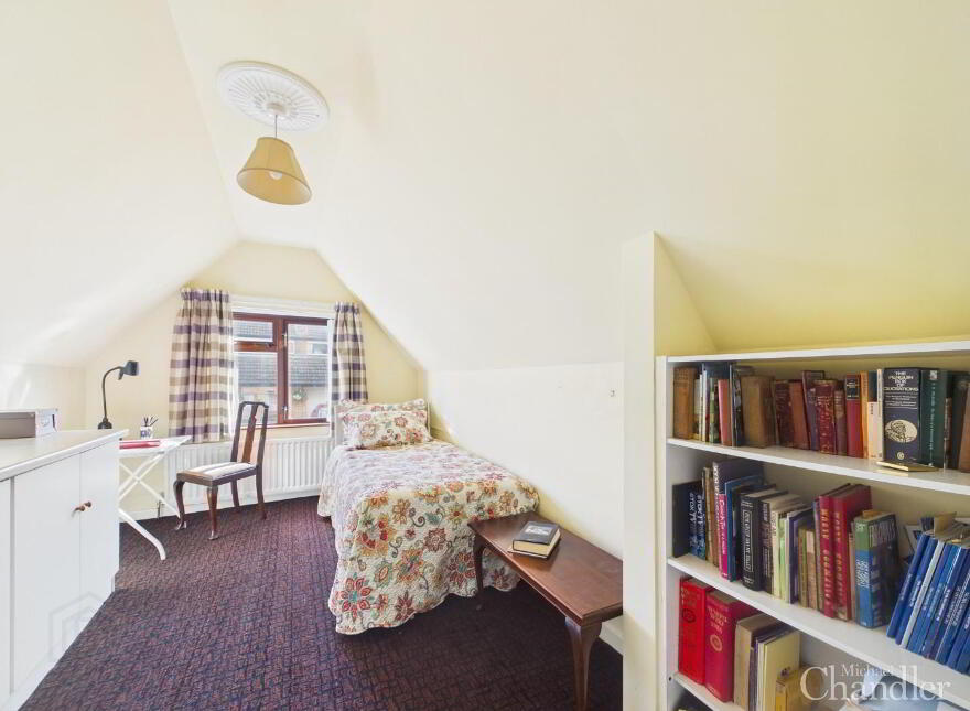 22 Brerton Crescent, Belfast, BT8 6QD