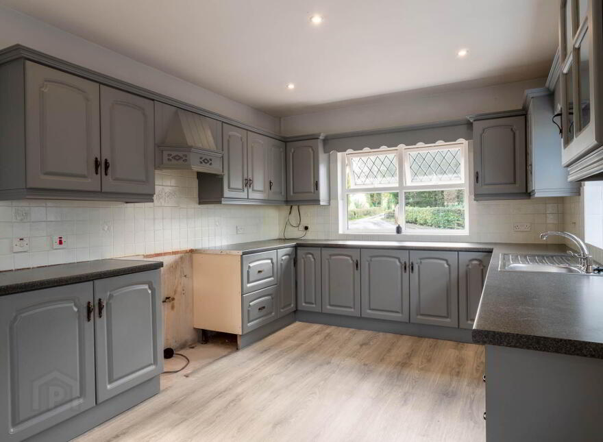 42 Cloy Road, Ederney, BT93 1JH