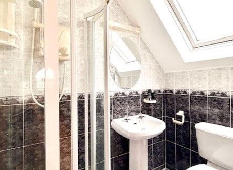 Woodvilla House, Ballygamboon, Castlemaine, Tralee, V93VP66