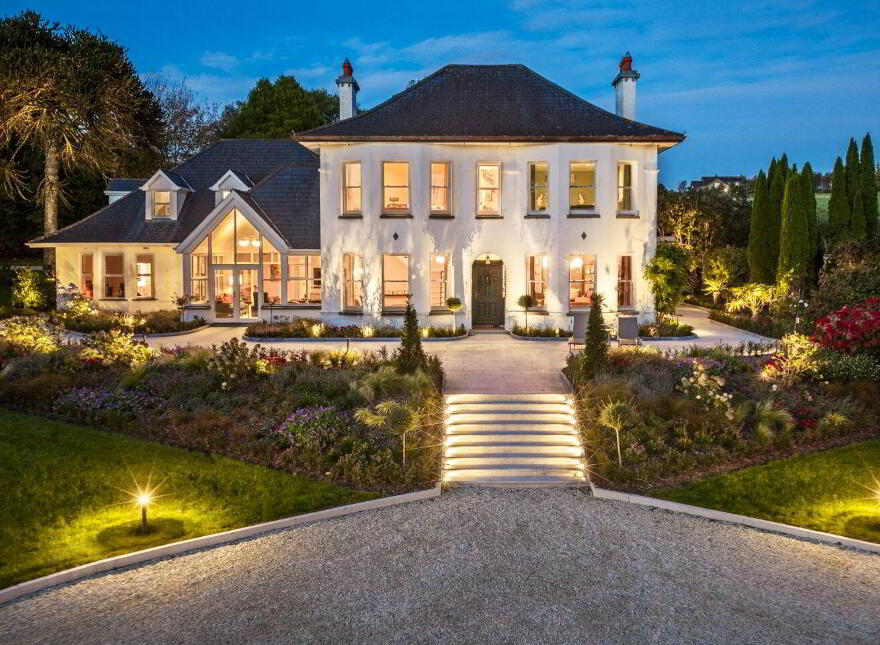 Leighmoney House, Leighmoney More, Dunderrow, Kinsale, P17HW84