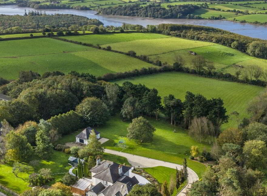 Leighmoney House, Leighmoney More, Dunderrow, Kinsale, P17HW84