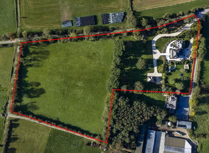 Leighmoney House, Leighmoney More, Dunderrow, Kinsale, P17HW84