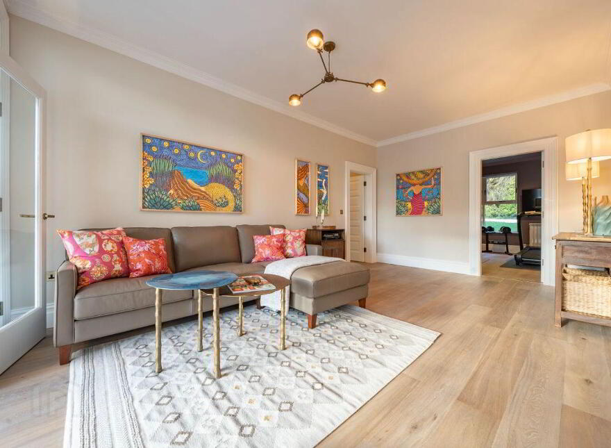 Leighmoney House, Leighmoney More, Dunderrow, Kinsale, P17HW84