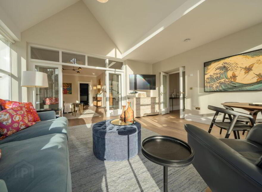 Leighmoney House, Leighmoney More, Dunderrow, Kinsale, P17HW84