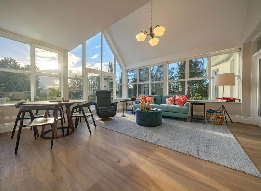 Leighmoney House, Leighmoney More, Dunderrow, Kinsale, P17HW84