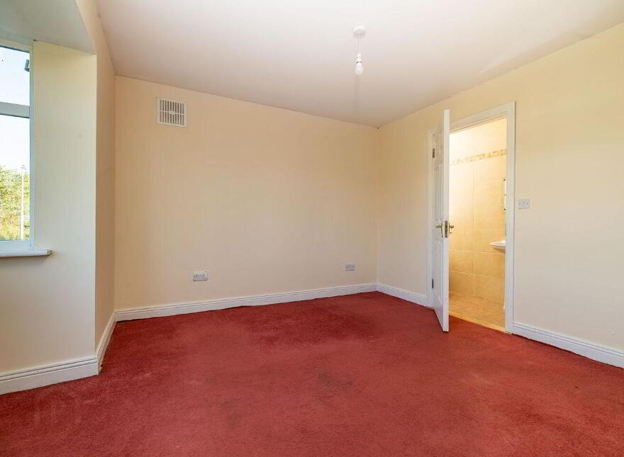 13 Lough Gate, Portarlington, R32KC60