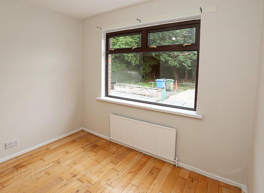 231 Belfast Road, Bangor, BT20 3NW