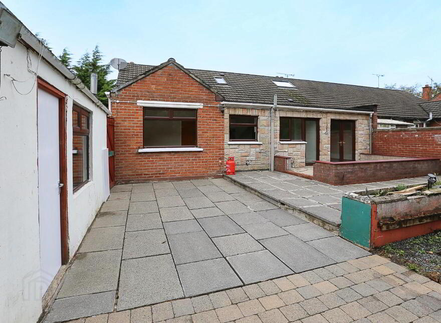 231 Belfast Road, Bangor, BT20 3NW
