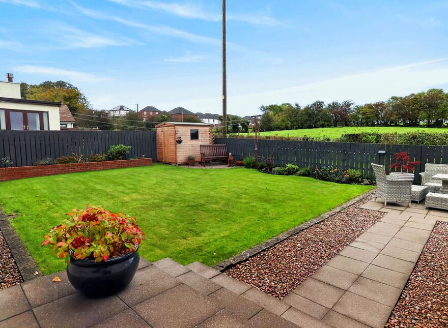 4 Riverdale Park, Ballyclare, BT39 9DG