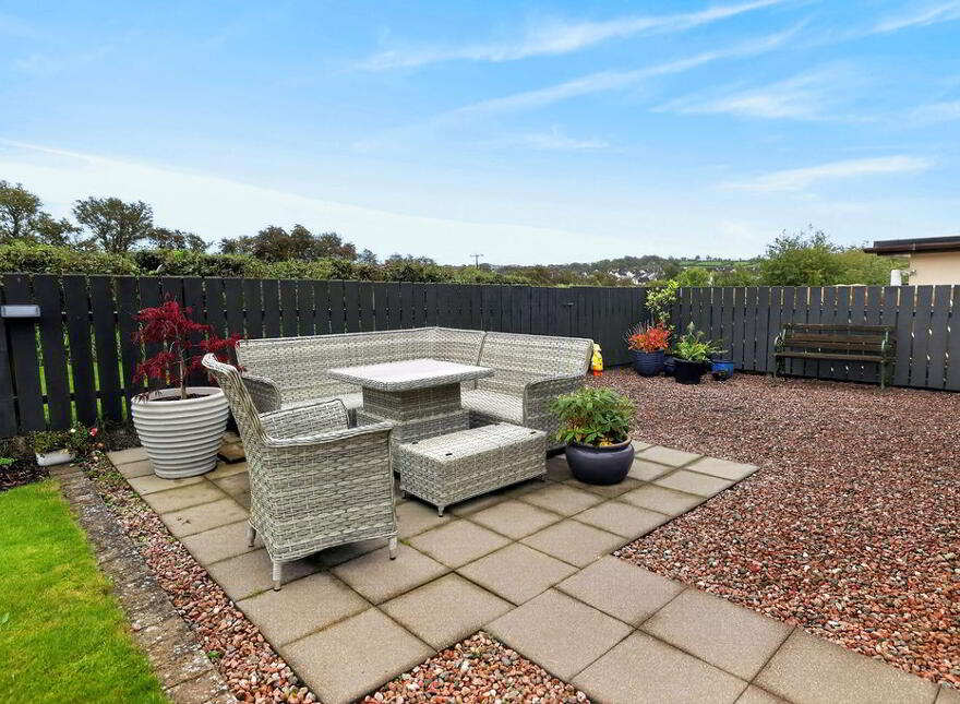 4 Riverdale Park, Ballyclare, BT39 9DG