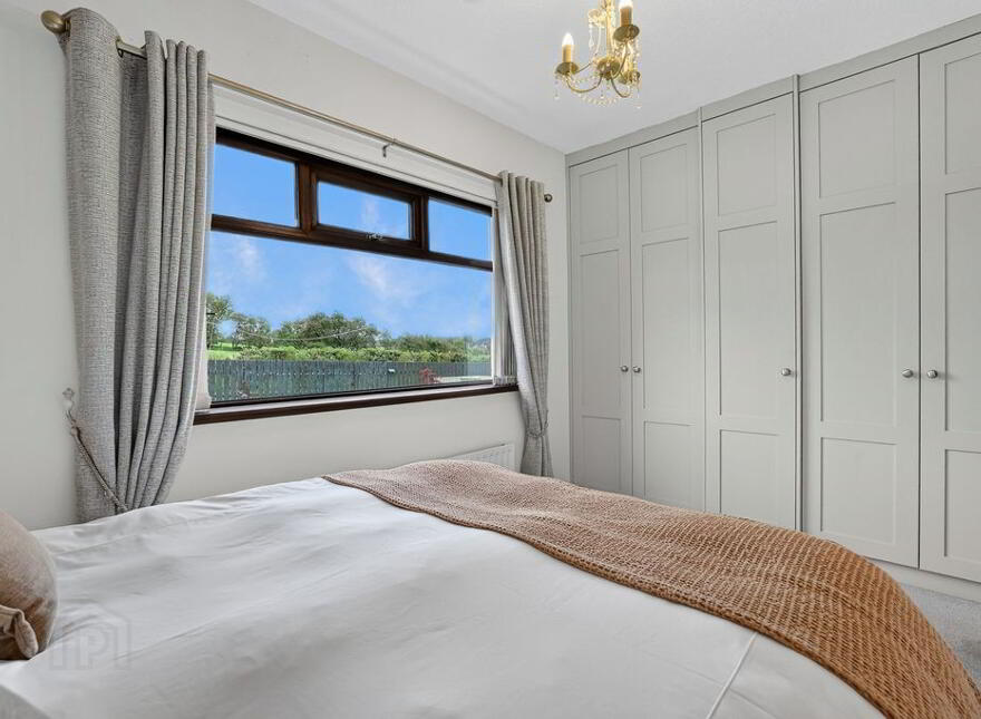 4 Riverdale Park, Ballyclare, BT39 9DG