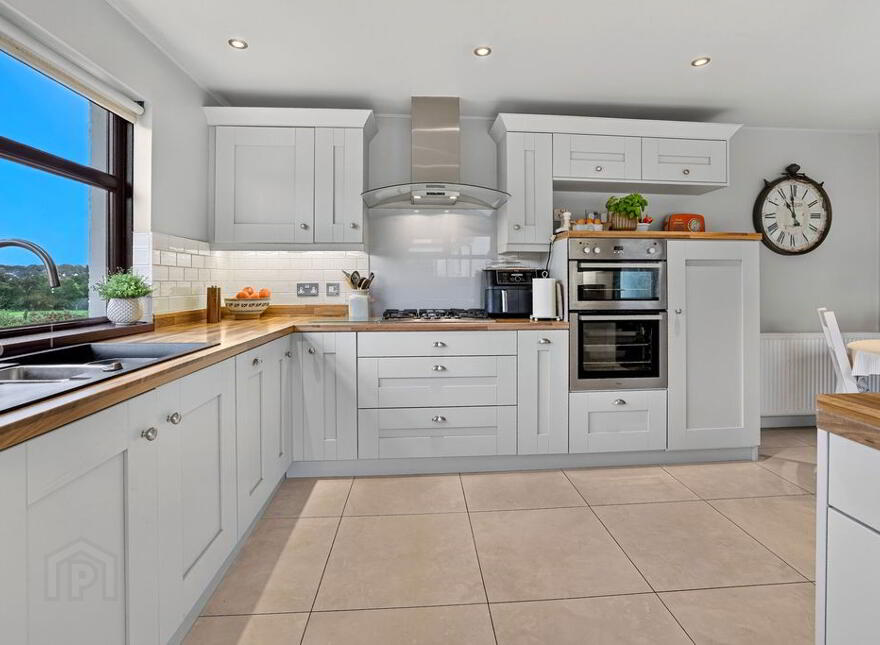 4 Riverdale Park, Ballyclare, BT39 9DG