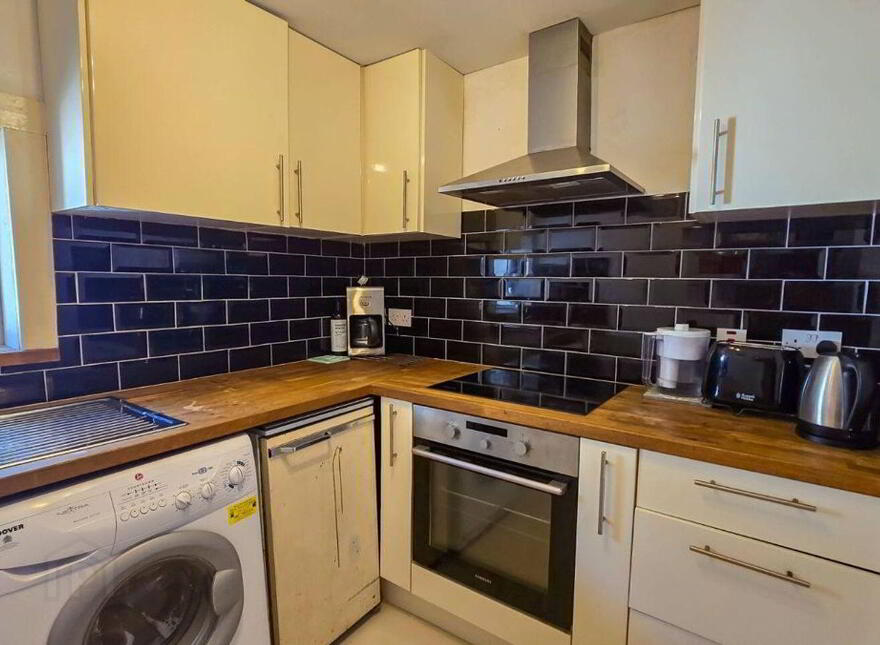 2 Eglinton Terrace, Friar Street, Youghal, P36WP21