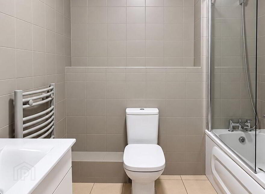 Apartment 175 Boíreann Bheag, Roscam, H91YW28
