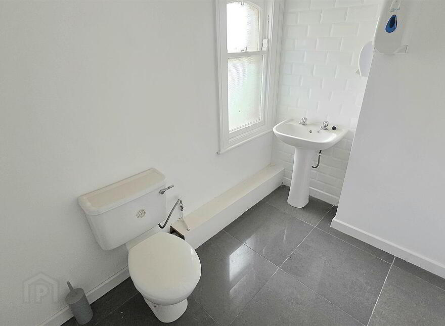 Admiral House, 4 Joymount, Carrickfergus, BT38 7DN