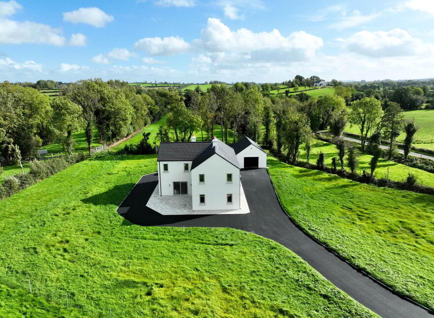 30 Abohill Road, Mullaghdun, Enniskillen, BT74 9AD