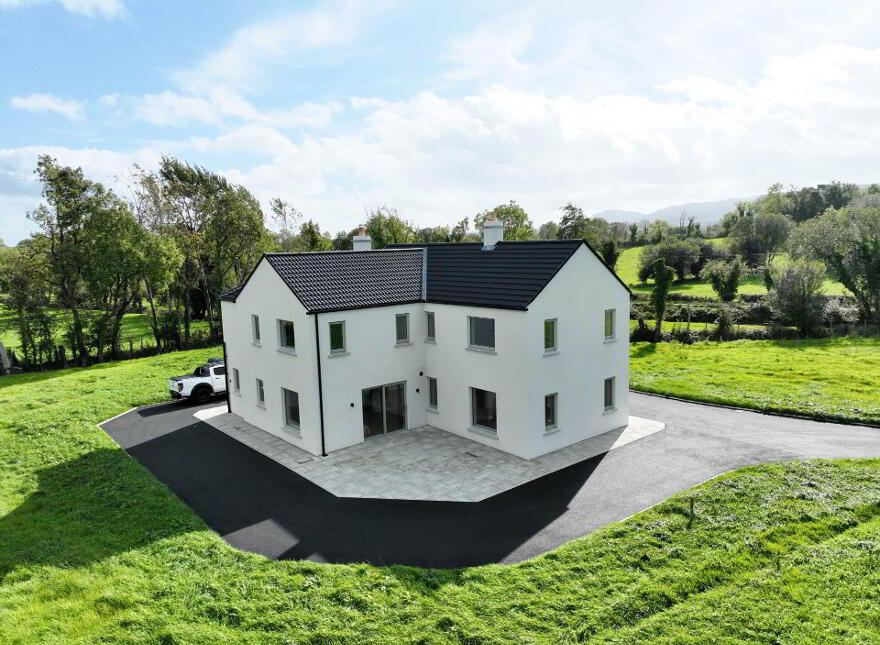 30 Abohill Road, Mullaghdun, Enniskillen, BT74 9AD