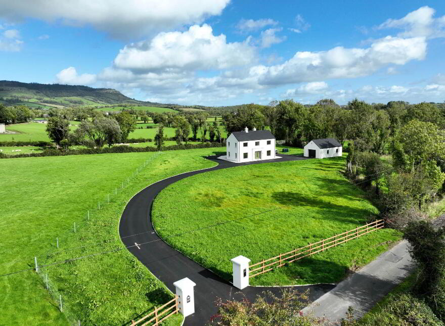 30 Abohill Road, Mullaghdun, Enniskillen, BT74 9AD