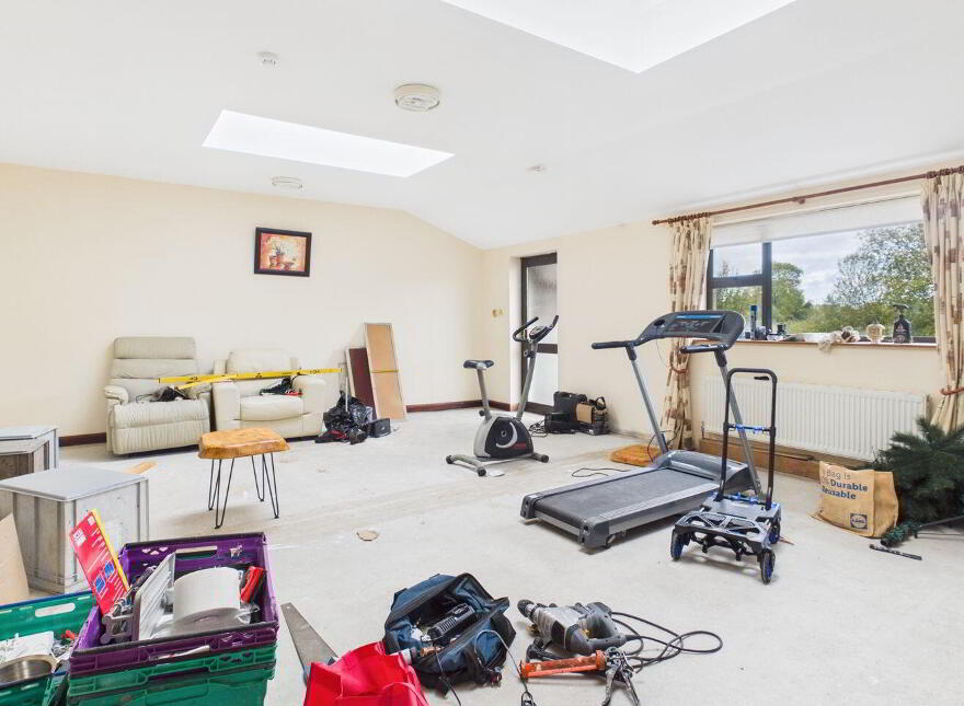 Dublin Road, Moate, N37FC61