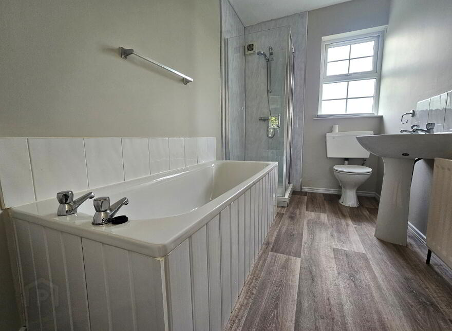 10 Fairfields, Antrim, BT41 4HZ