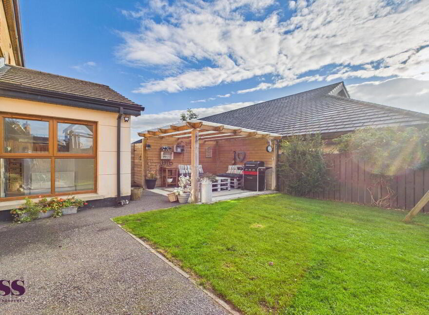 4 Rockmount, Portadown