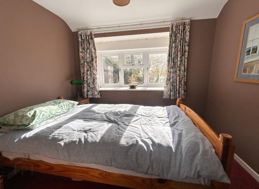 Bank House, 28 High Street, Tullyhommon, Kesh, BT93 8DL