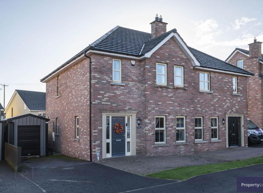 12 Cavanacaw Manor, Armagh, BT60 2FJ photo