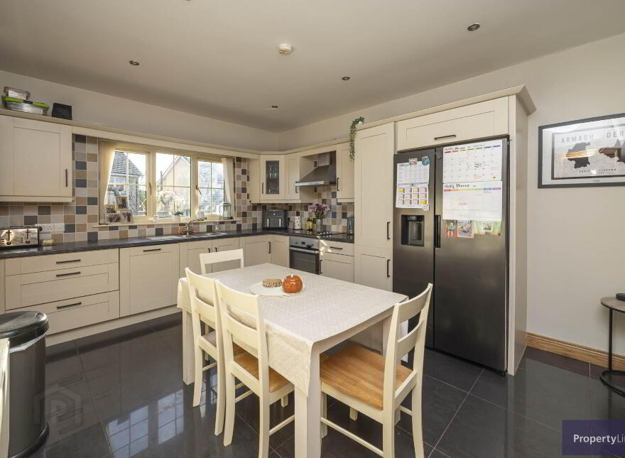 12 Cavanacaw Manor, Armagh, BT60 2FJ