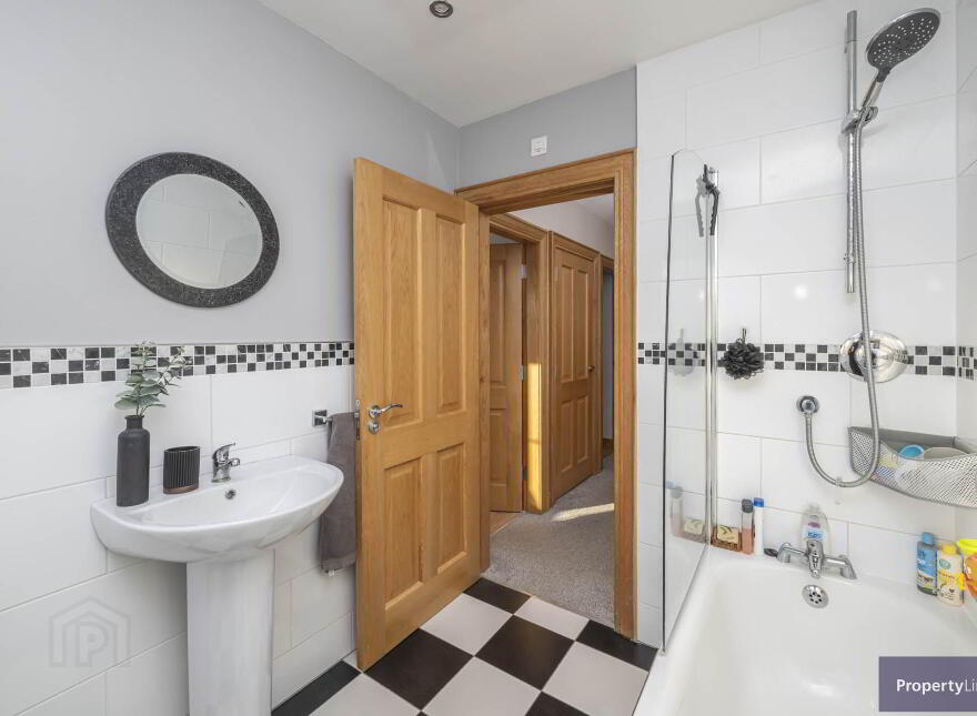 12 Cavanacaw Manor, Armagh, BT60 2FJ