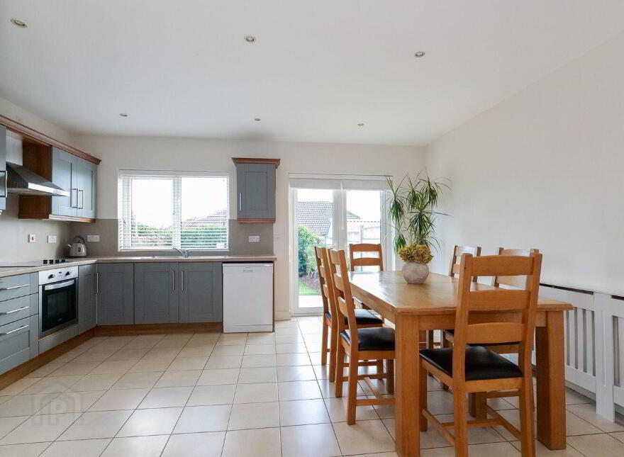 30 Leargan, Western Distributor Road, Knocknacarra, H91NX5D