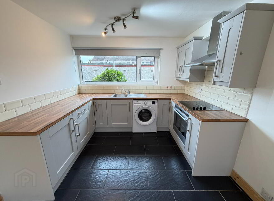 57 Hillside, Antrim, BT41 4HQ